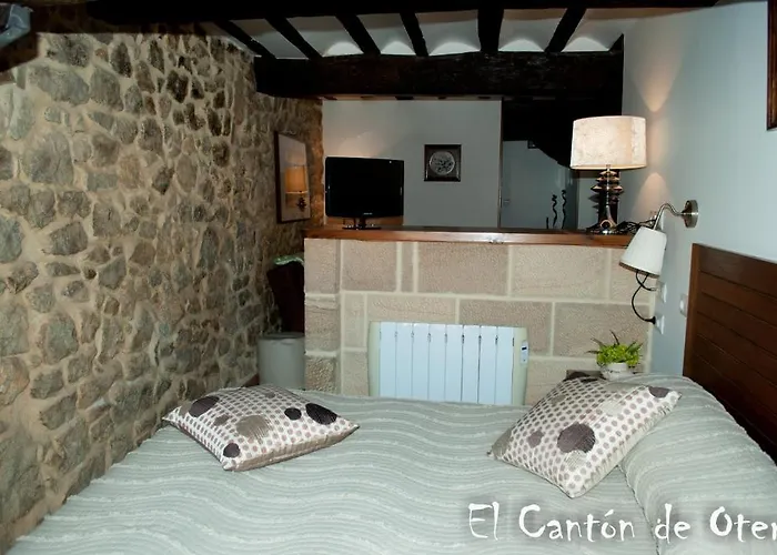 Estudios El Canton De Otero * سانتيانا ذيل مار